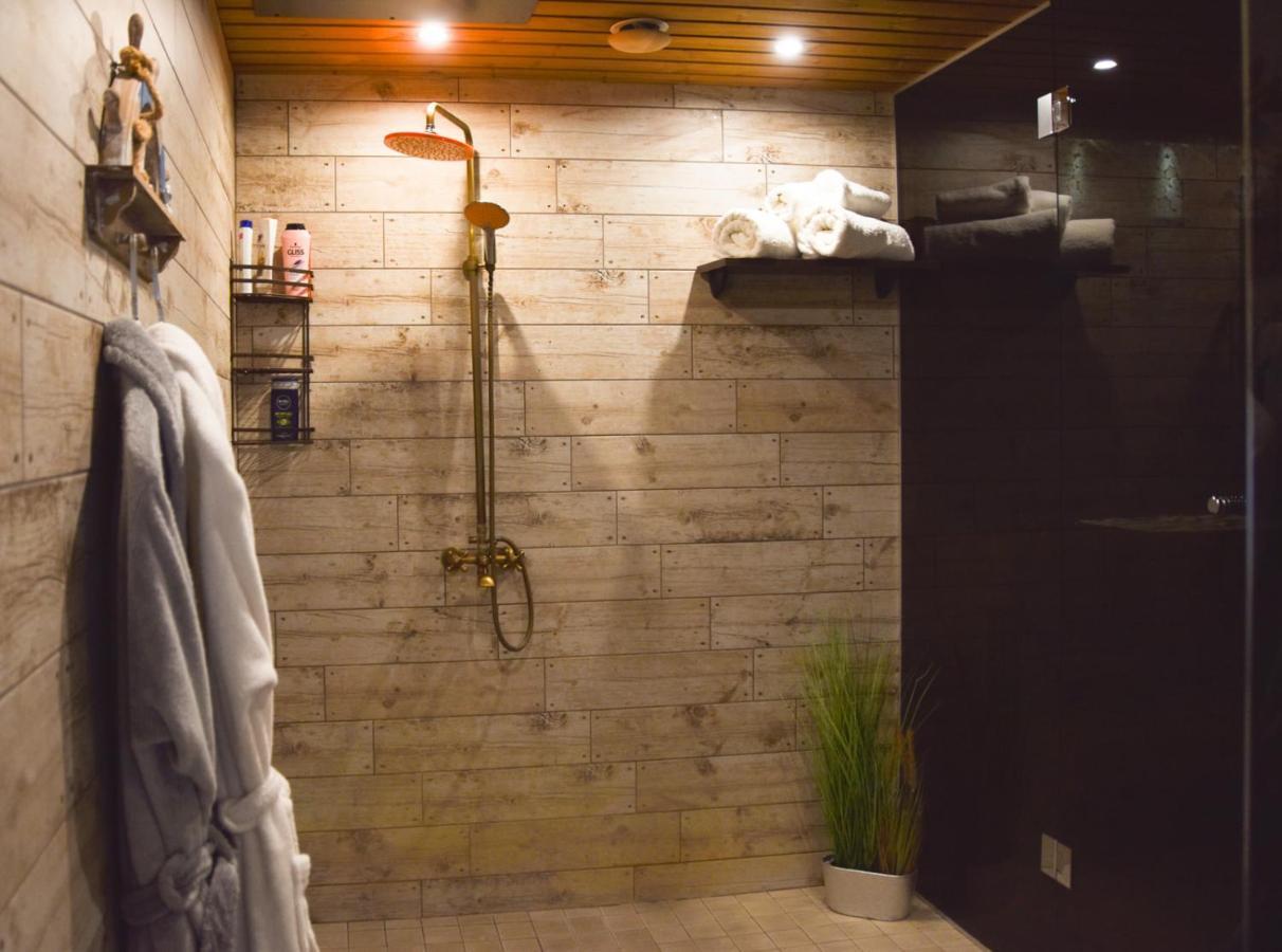 Paju Apartement With Sauna Võru Esterno foto